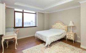 Продажа 6-комнатной квартиры, 276 м, Кошкарбаева, дом 8