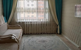 Продажа 2-комнатной квартиры, 58.5 м, Азербаева, дом 8