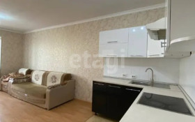 Продажа 2-комнатной квартиры, 50 м, Азербаева, дом 47