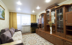Продажа 3-комнатной квартиры, 63.4 м, Дулатова, дом 180