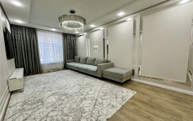 Продажа 4-комнатной квартиры, 131 м, Ашимова, дом 15