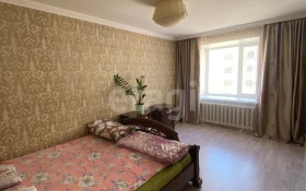 Продажа 2-комнатной квартиры, 60.2 м, Азербаева, дом 4