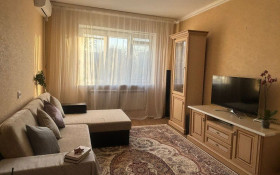 Продажа 2-комнатной квартиры, 52 м, Аносова