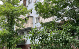 Продажа 2-комнатной квартиры, 53 м, Макатаева