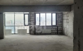 Продажа 2-комнатной квартиры, 72 м, Гагарина, дом 124