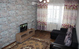 Аренда 3-комнатной квартиры посуточно, 70 м, Торайгырова, дом 32