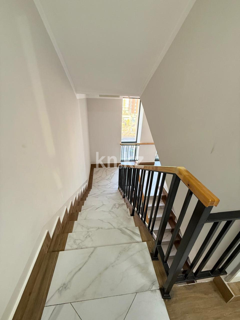 Продажа 3-комнатной квартиры, 90 м², ул. Аль-Фараби, дом  21/1 - пр. Улы Дала в Астане - фото 11