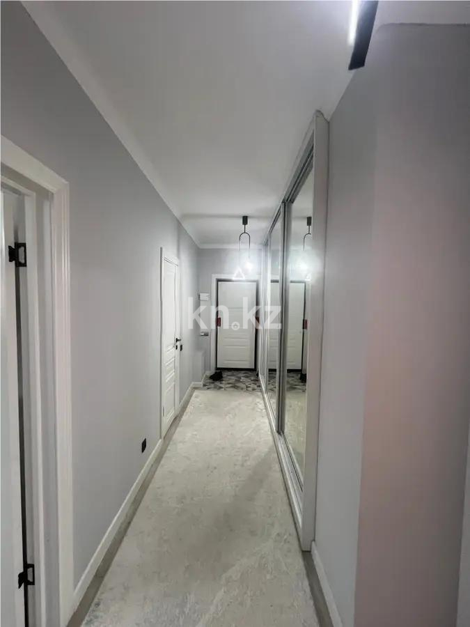 Продажа 2-комнатной квартиры, 70.4 м², пр. Богенбай батыра, дом  24/1 в Астане - фото 4