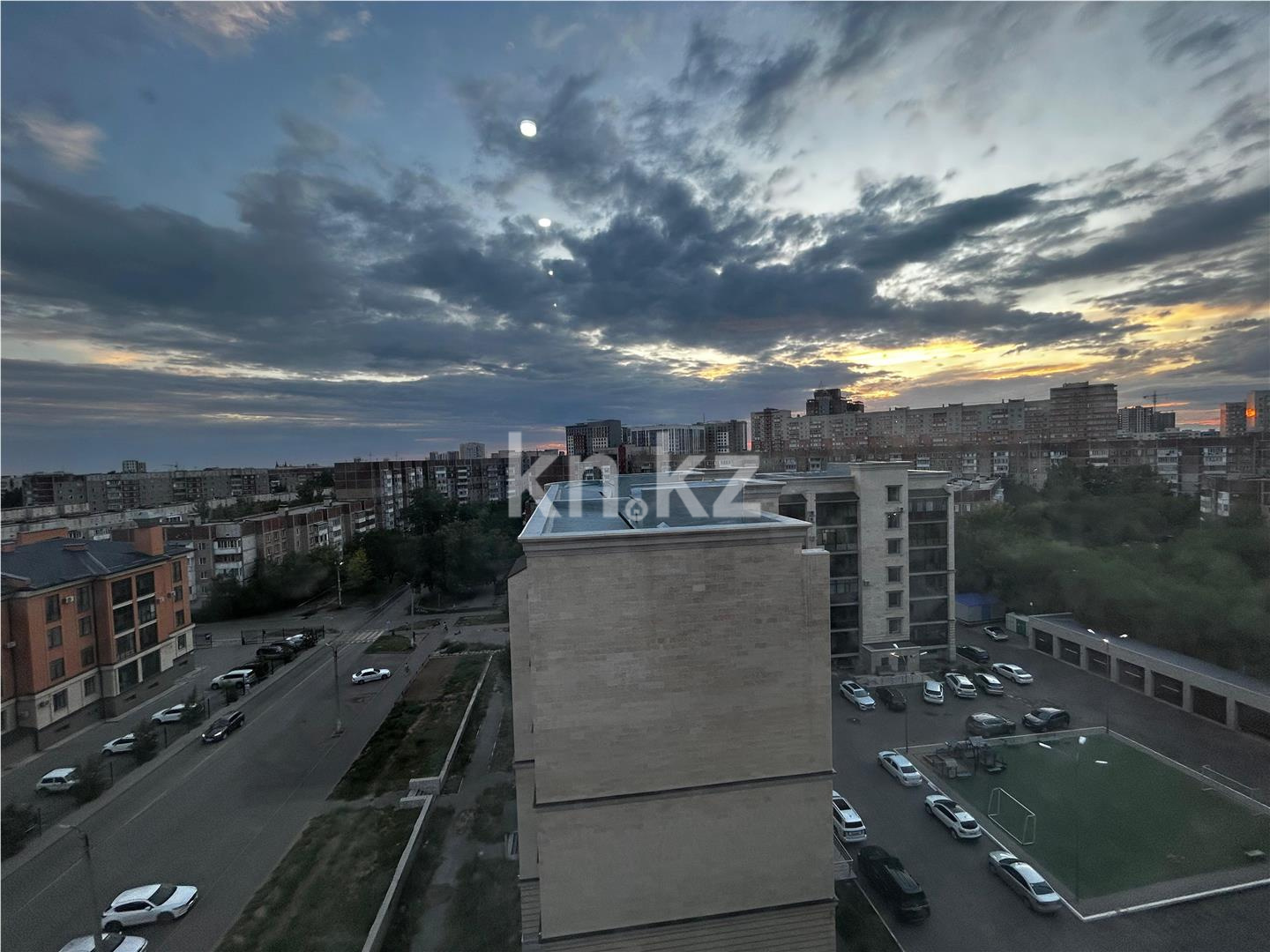 Продажа 4-комнатной квартиры, 119 м², мкр-н Степной-3, дом  1/10 в Караганде - фото 14