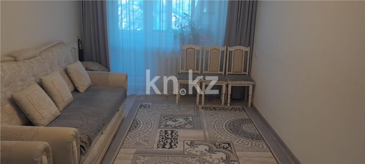 Продажа 4-комнатной квартиры, 77 м², ул. Гапеева в Караганде