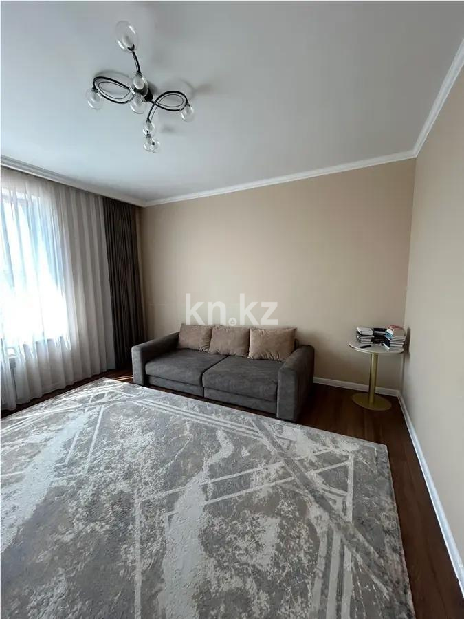 Продажа 3-комнатной квартиры, 60 м², ул. Варламова, дом  1/3а в Алматы