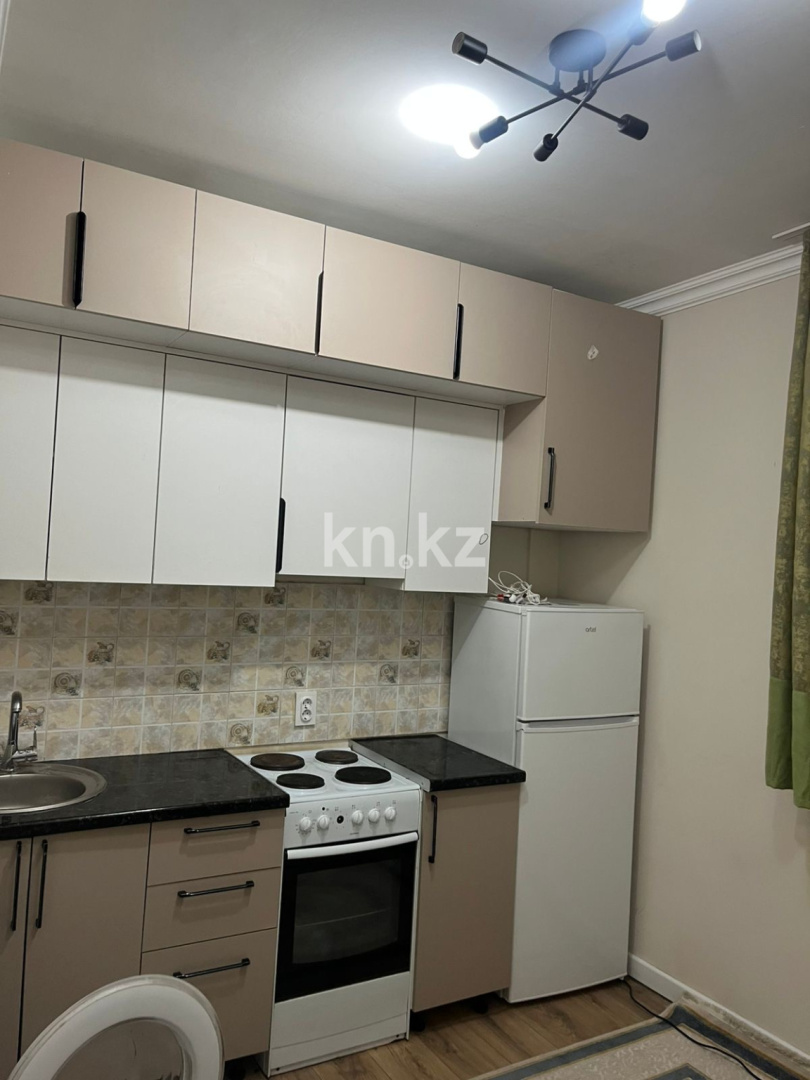 Аренда 1-комнатной квартиры, 36 м² в Астане