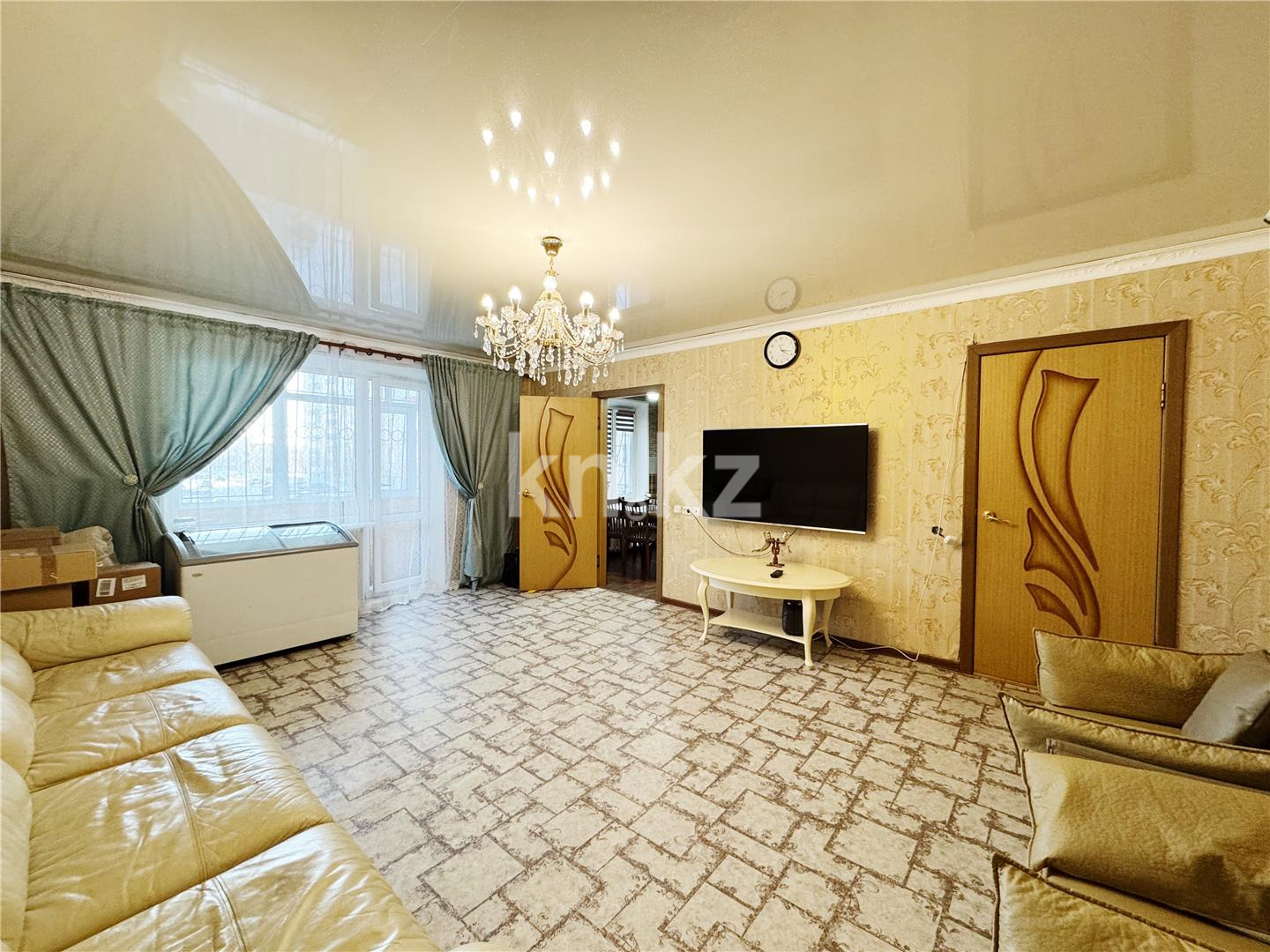 Продажа 4-комнатной квартиры, 103 м², ул. 9-й мкр. в Темиртау - фото 2