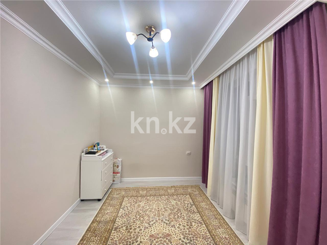 Продажа 2-комнатной квартиры, 57 м², ул. Орынбор в Астане - фото 2