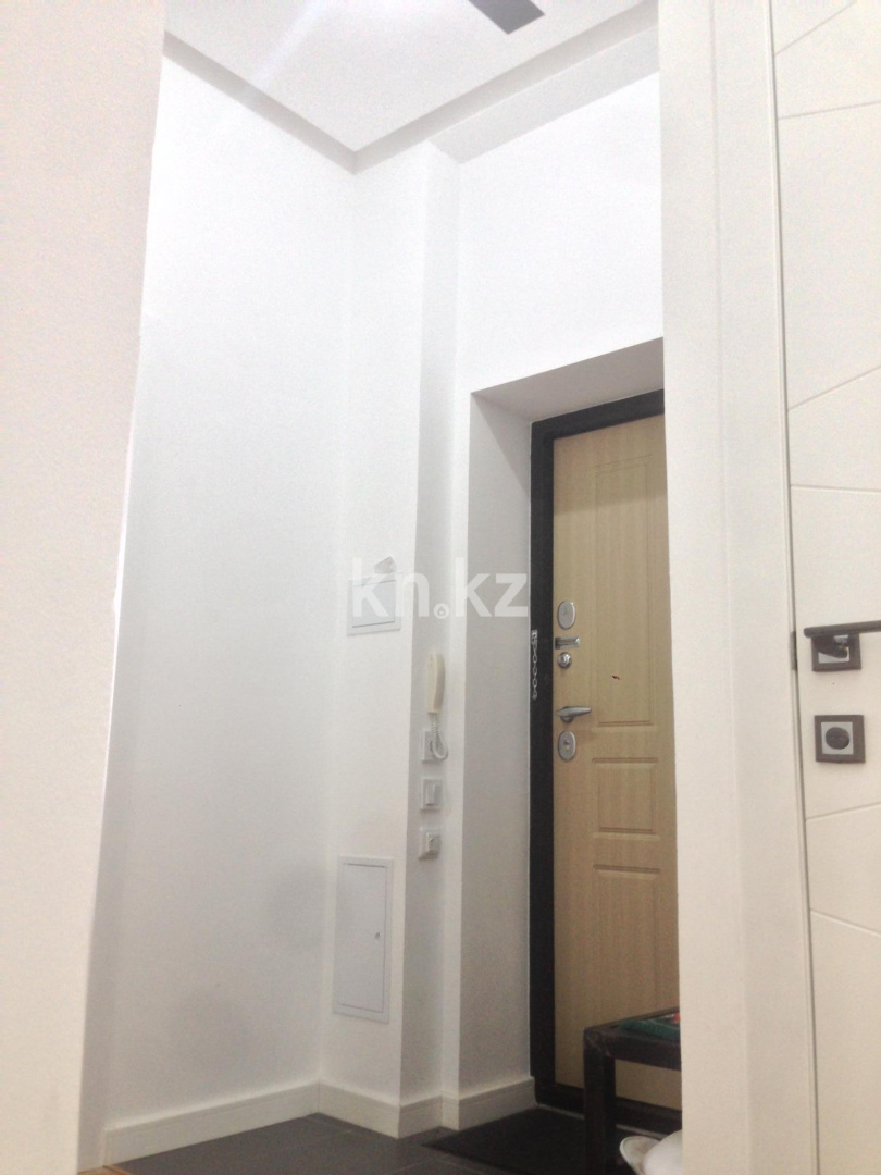 Продажа 3-комнатной квартиры, 56 м², ул. Таттимбета, дом  5б в Караганде - фото 12