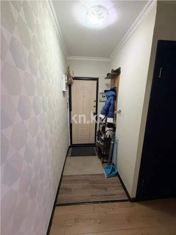 Продажа 3-комнатной квартиры, 64 м², 4 мкр., дом  6 в Алматы - фото 6