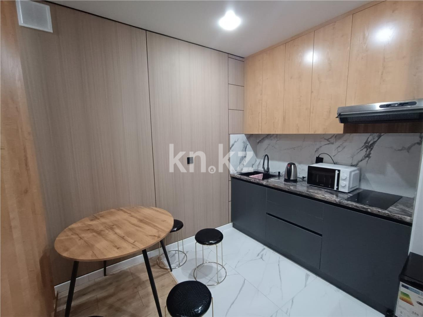 Продажа 1-комнатной квартиры, 32 м², ул. Нажимеденова в Астане - фото 3