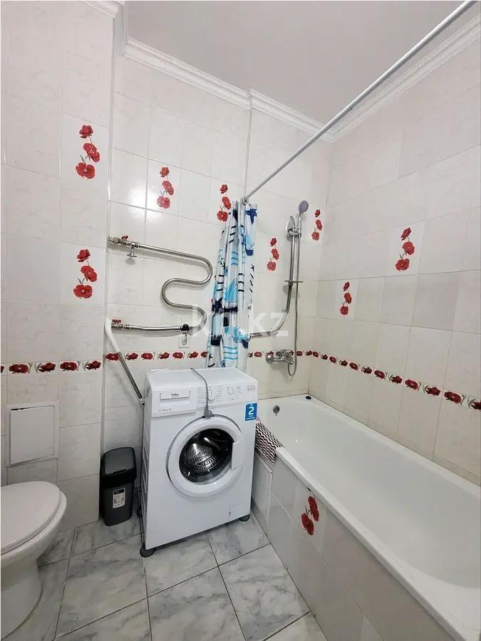 Продажа 1-комнатной квартиры, 49.3 м², ул. Сауран, дом  3/1 в Астане - фото 2