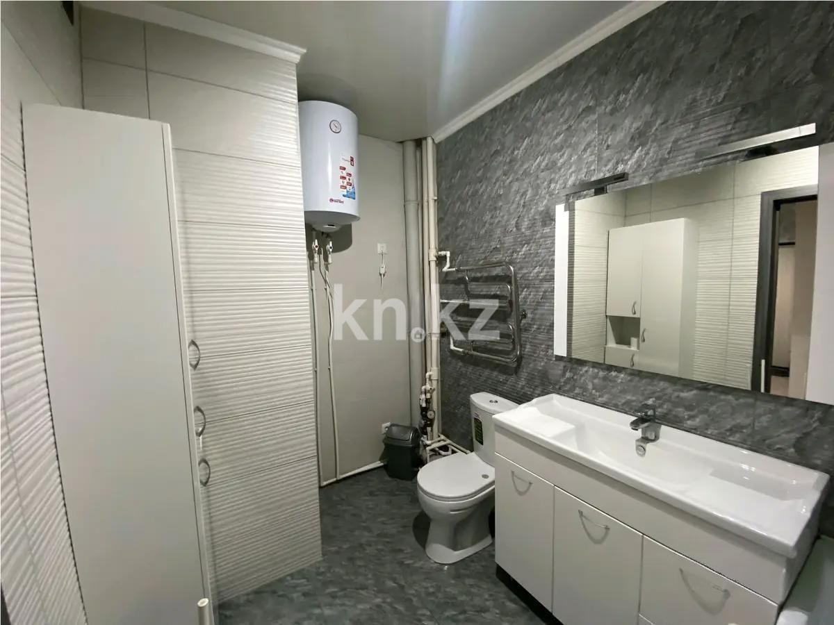 Продажа 1-комнатной квартиры, 61 м², ул. Ашимова, дом  28 в Караганде - фото 4