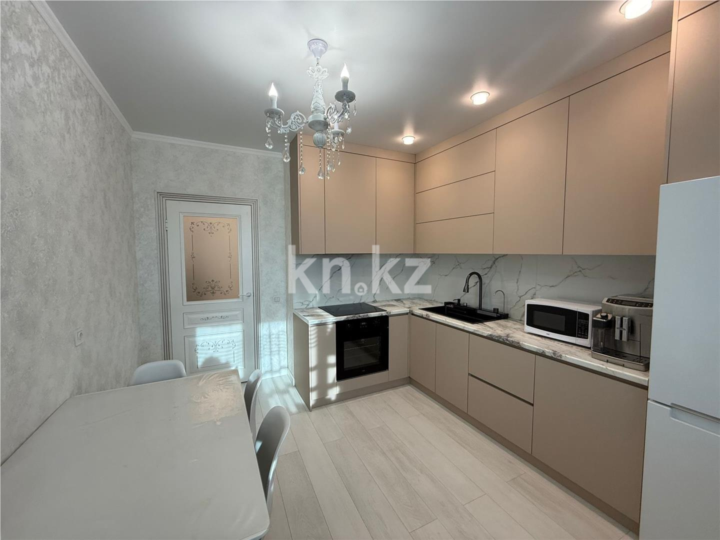 Продажа 1-комнатной квартиры, 42 м² в Астане - фото 5