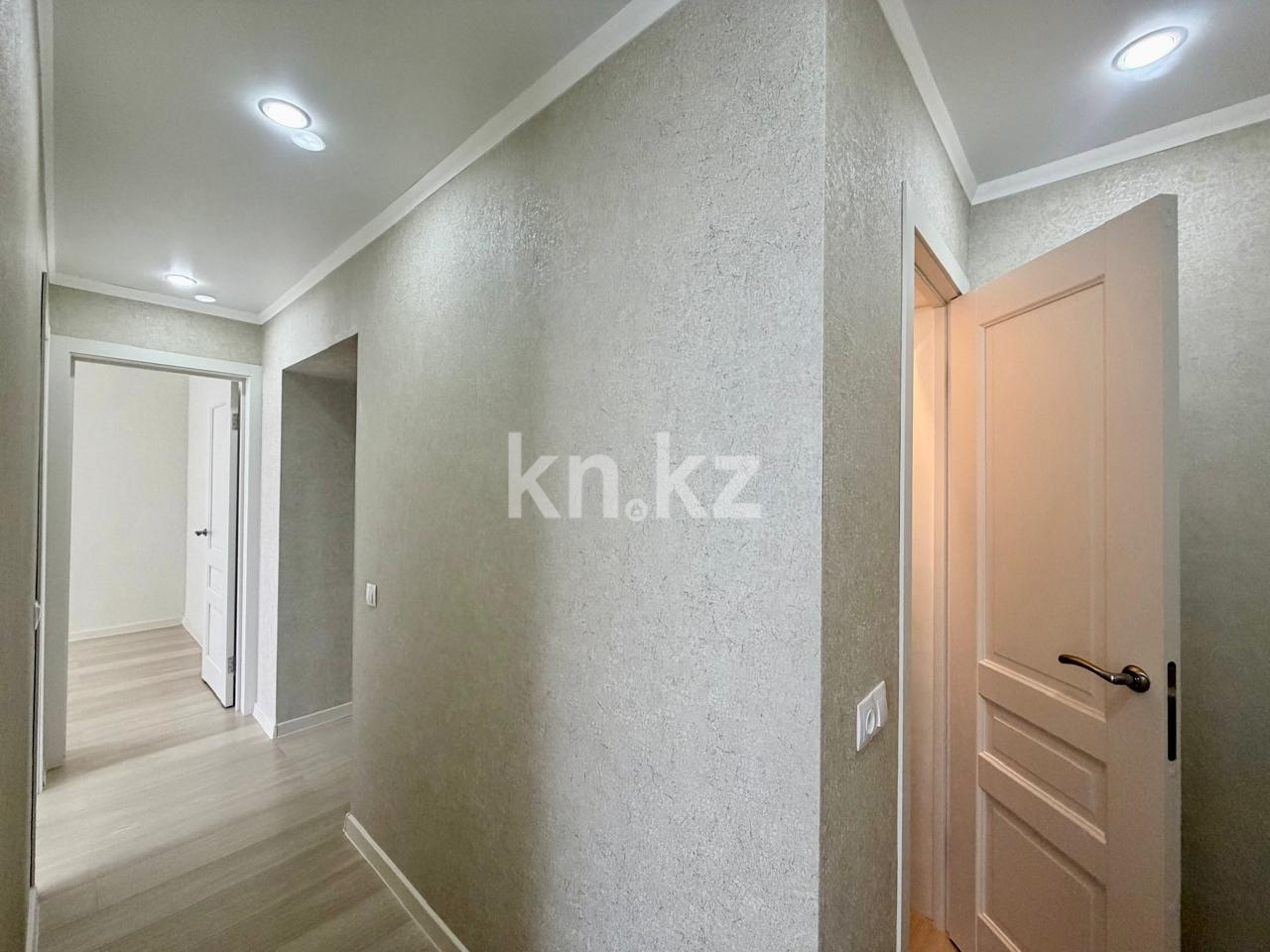 Продажа 4-комнатной квартиры, 75.4 м² в Караганде - фото 15
