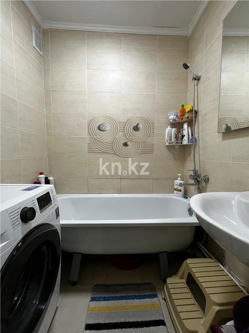 Продажа 3-комнатной квартиры, 64 м² в Караганде - фото 8