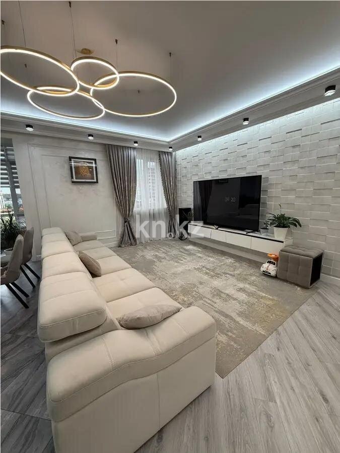 Продажа 4-комнатной квартиры, 117 м² в Астане