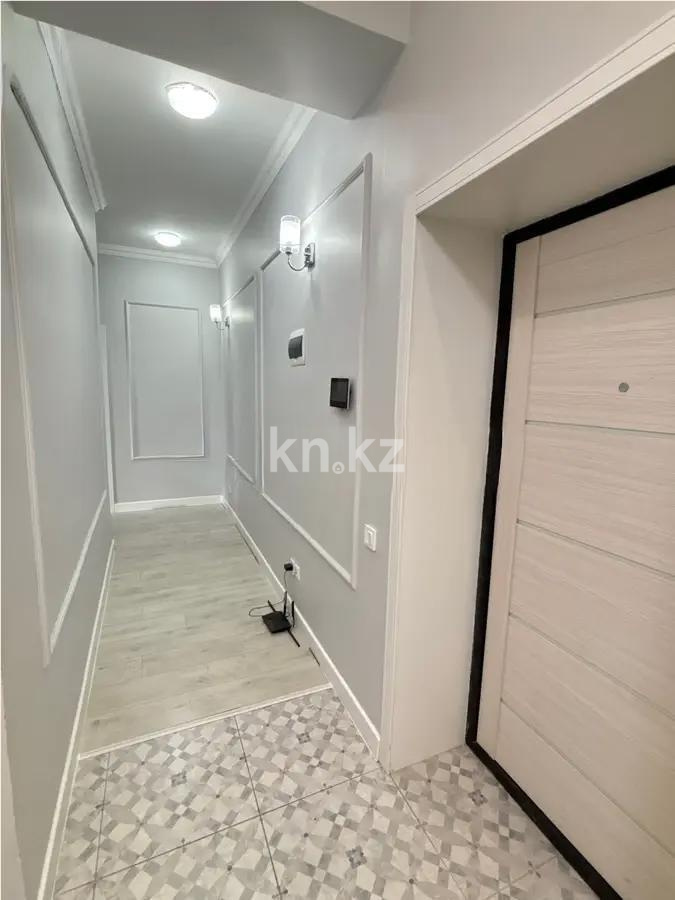 Продажа 3-комнатной квартиры, 95 м², ул. Муканова, дом  1/9 в Караганде - фото 6