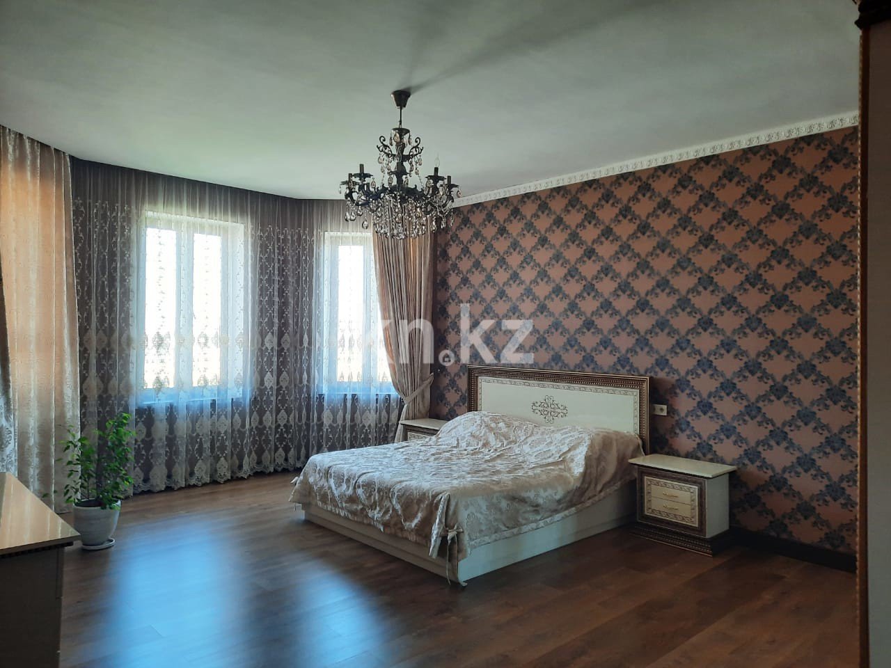 Продажа 7-комнатного дома, 410 м², ул. Сералина, дом  33 в Алматы - фото 24