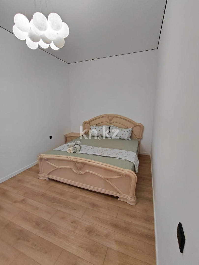 Аренда 3-комнатной квартиры посуточно, 80 м² в Алматы - фото 12