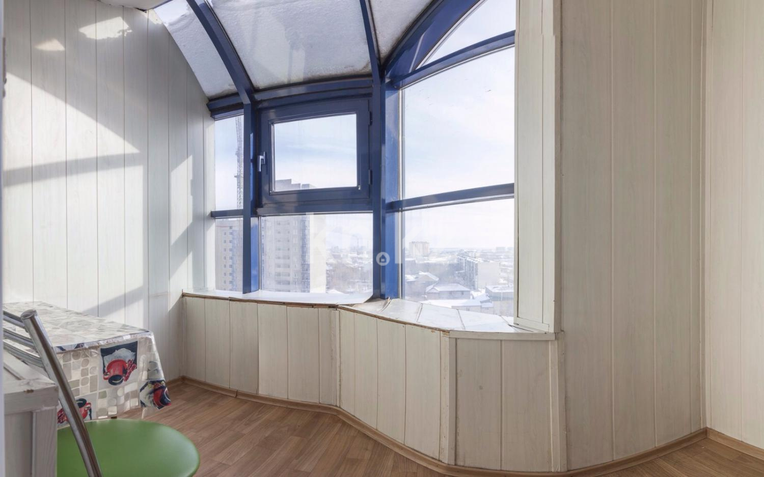 Аренда 1-комнатной квартиры посуточно, 62 м², Абая, дом  63 - ул. Валиханова в Астане