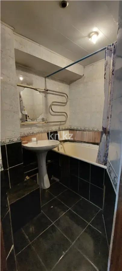 Продажа 3-комнатной квартиры, 61 м², мкр. Алтай-1, дом  21 в Алматы - фото 5