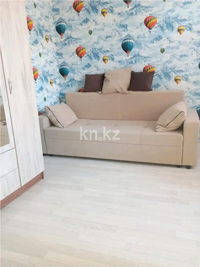 Продажа 3-комнатной квартиры, 48 м², ул. Абая, дом  72 в Темиртау - фото 3