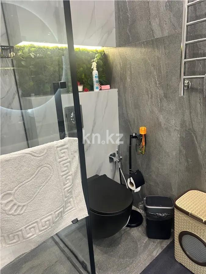 Продажа 3-комнатной квартиры, 91 м², ул. Сатпаева, дом  90/52 в Алматы - фото 3