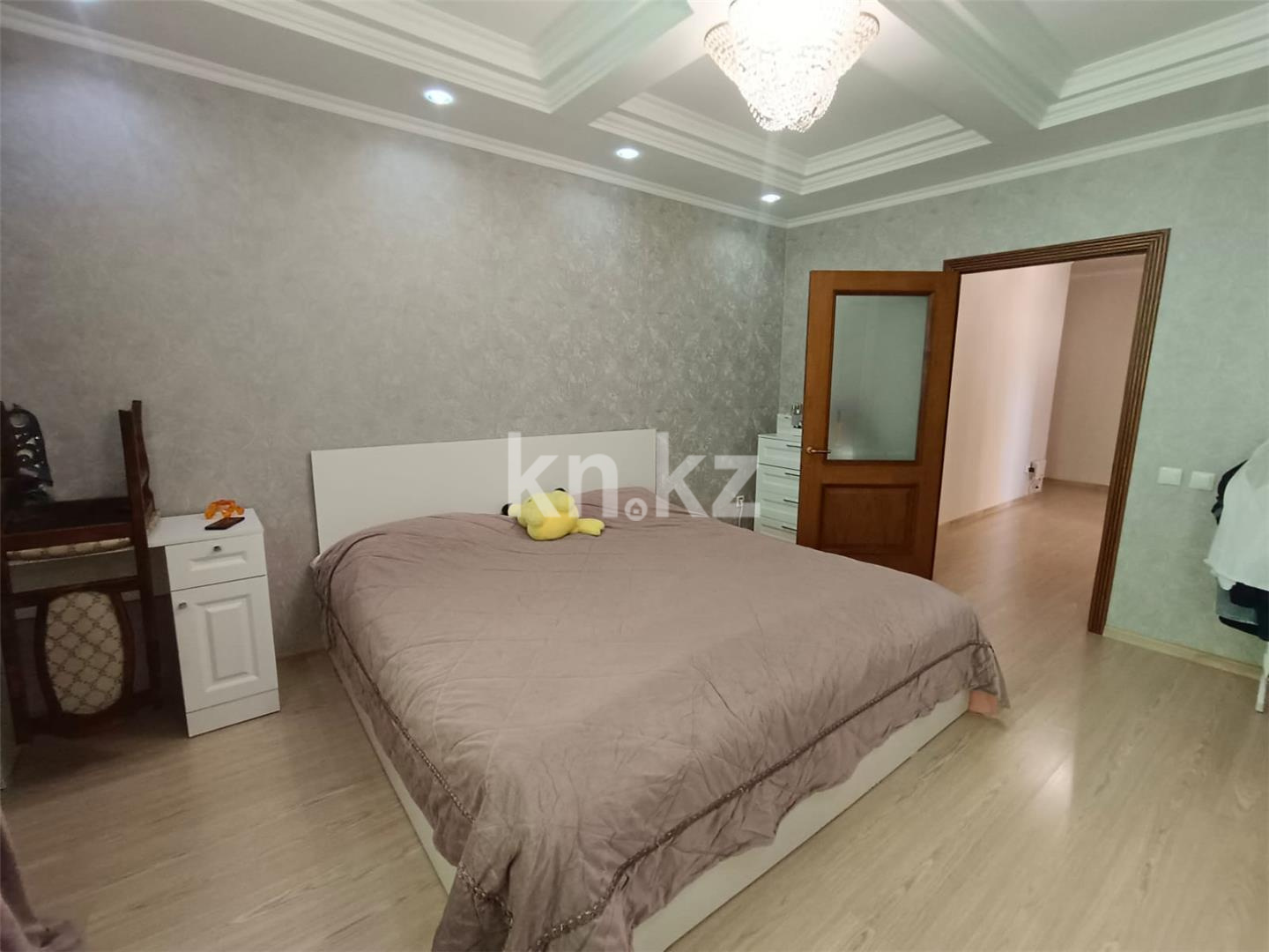 Продажа 4-комнатной квартиры, 136.4 м², ул. Габдуллина в Астане - фото 4