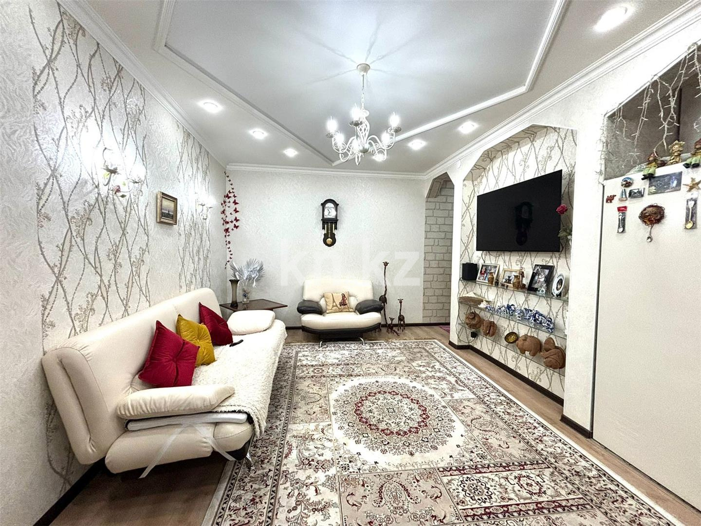 Продажа 2-комнатной квартиры, 47 м², ул. Ермекова в Караганде