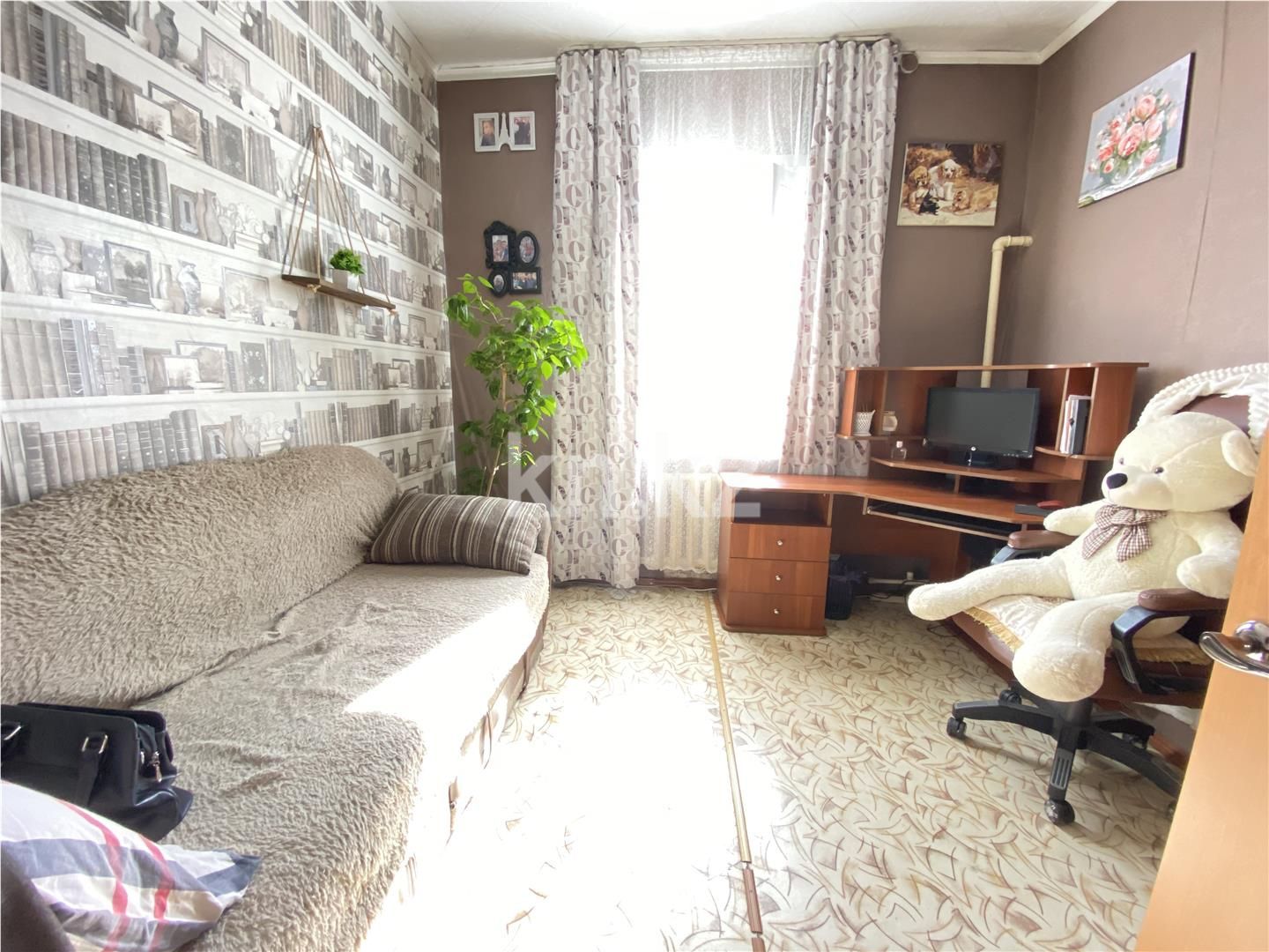 Продажа 4-комнатного дома, 76 м², ул. Медицинская в Караганде - фото 6