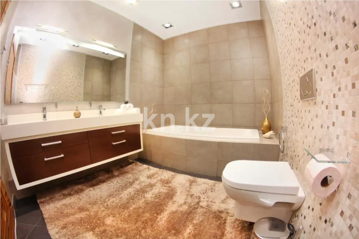 Продажа 3-комнатной квартиры, 180 м² в Алматы - фото 4