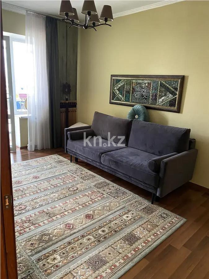 Продажа 4-комнатной квартиры, 122 м² в Караганде