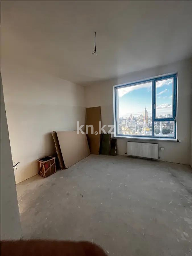 Продажа 4-комнатной квартиры, 122 м², пр. Кабанбай батыра, дом  38/3 в Астане