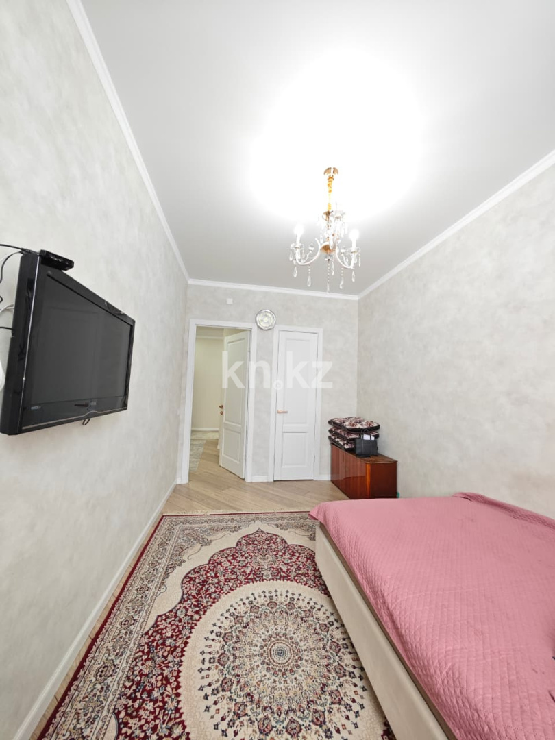 Продажа 4-комнатной квартиры, 120 м², пр. Шахтеров, дом  73/1 в Караганде - фото 15