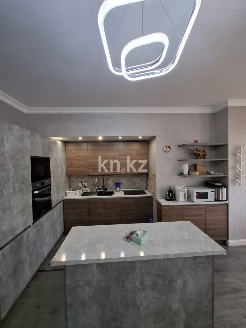 Аренда 3-комнатной квартиры, 130 м², ул. Рахмадиева в Алматы - фото 4