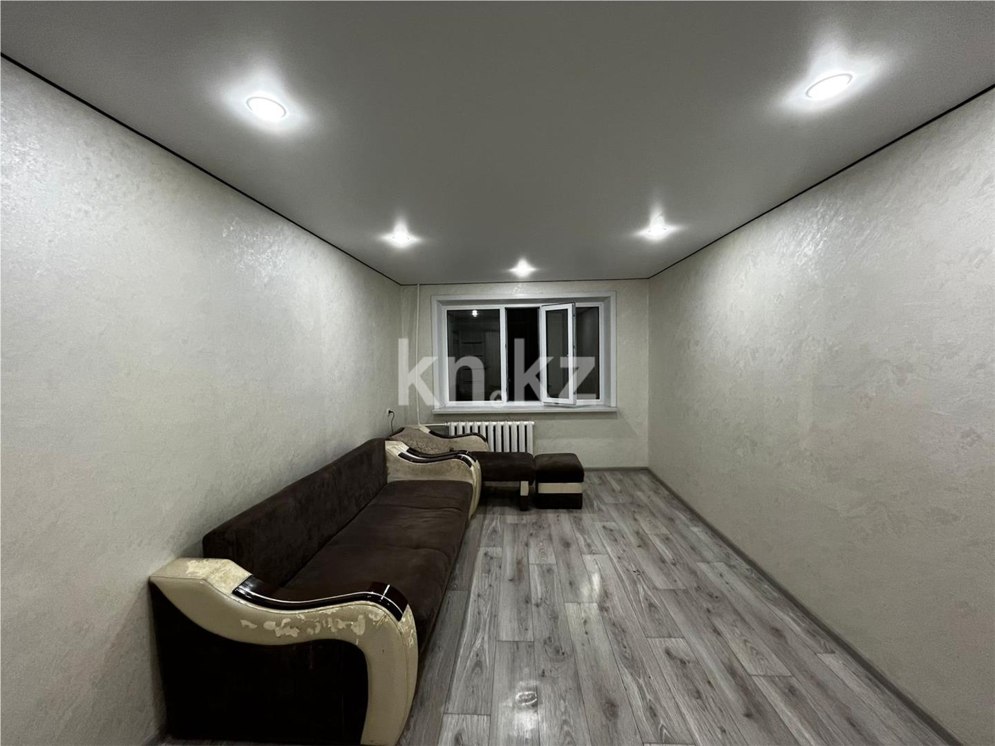 Продажа 2-комнатной квартиры, 43 м², мкр-н 13 в Караганде