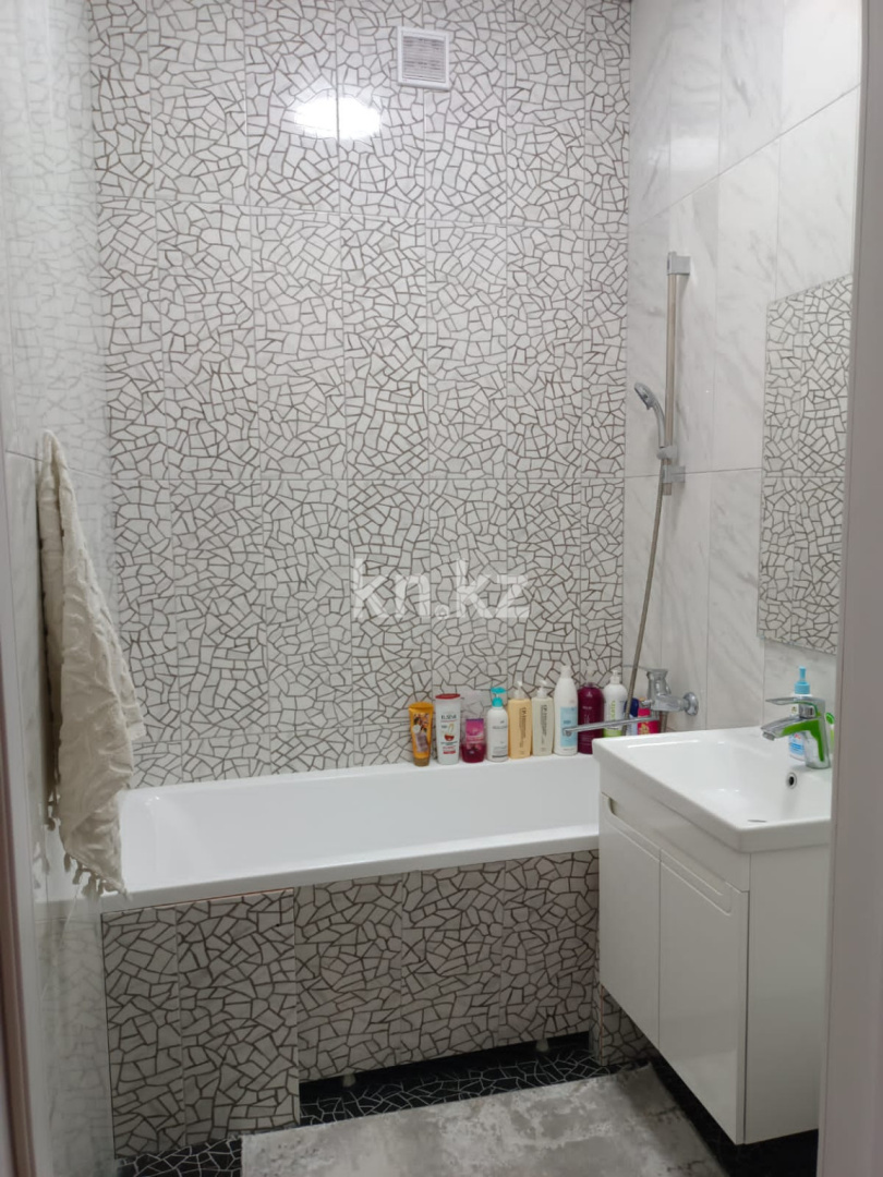 Продажа 3-комнатной квартиры, 93 м² в Караганде - фото 6