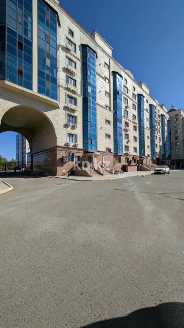 Продажа 3-комнатной квартиры, 99.7 м² в Уральске - фото 4