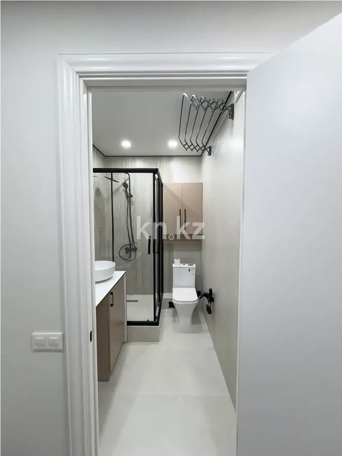 Продажа 1-комнатной квартиры, 34 м², ул. Жандосова, дом  94а в Алматы - фото 4