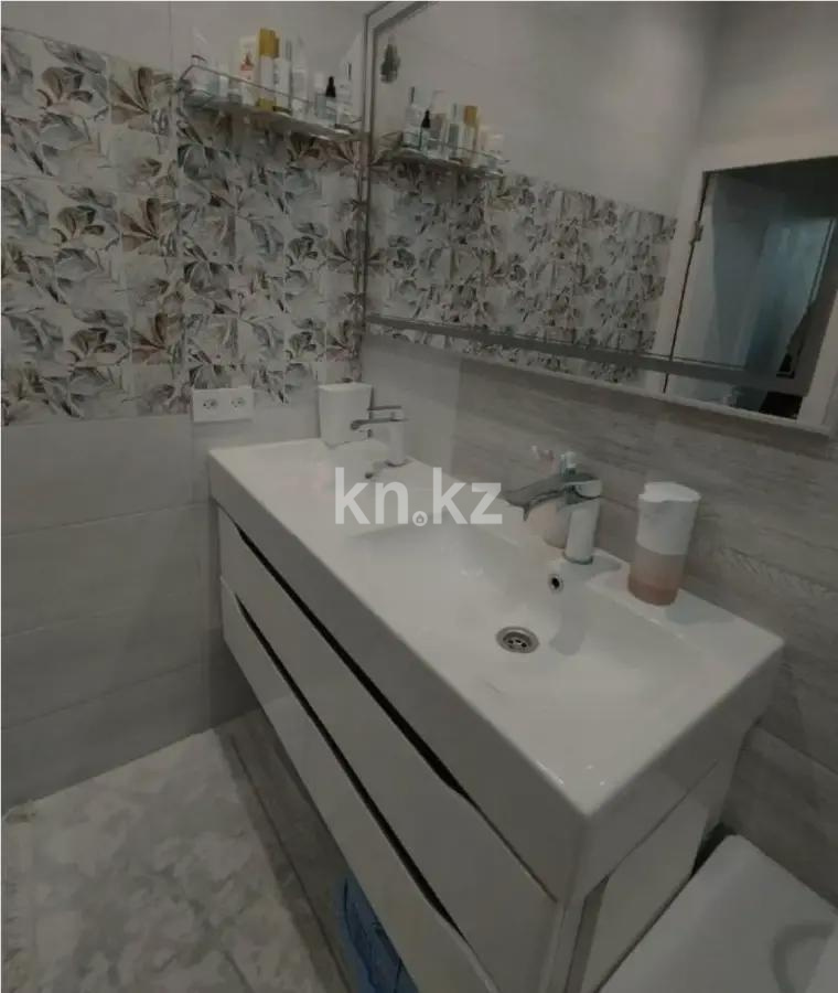 Продажа 4-комнатной квартиры, 95 м² в Алматы - фото 4
