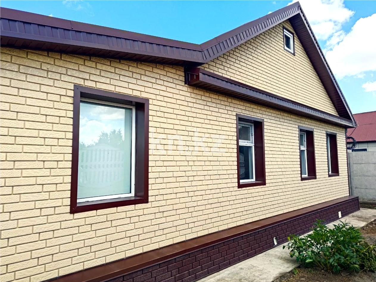 Продажа 4-комнатного дома, 76 м², ул. Курчатова, дом  10 в Караганде