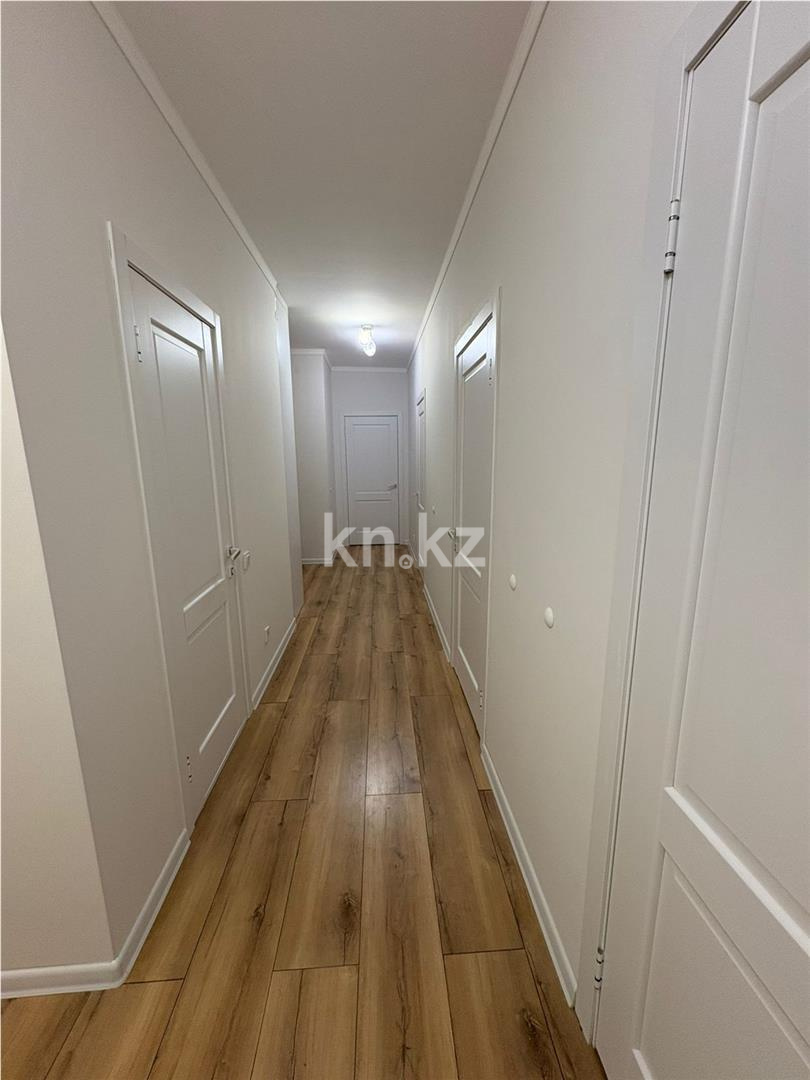 Продажа 3-комнатной квартиры, 90 м², ул. Баглановой в Астане - фото 12