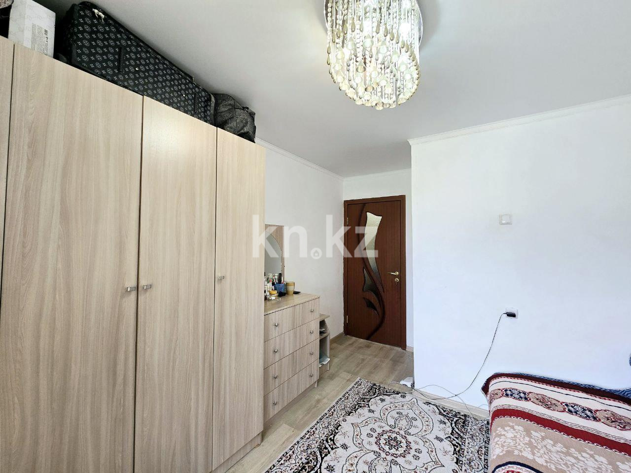 Продажа 3-комнатной квартиры, 56 м², ул. 6-й мик-н в Темиртау - фото 5